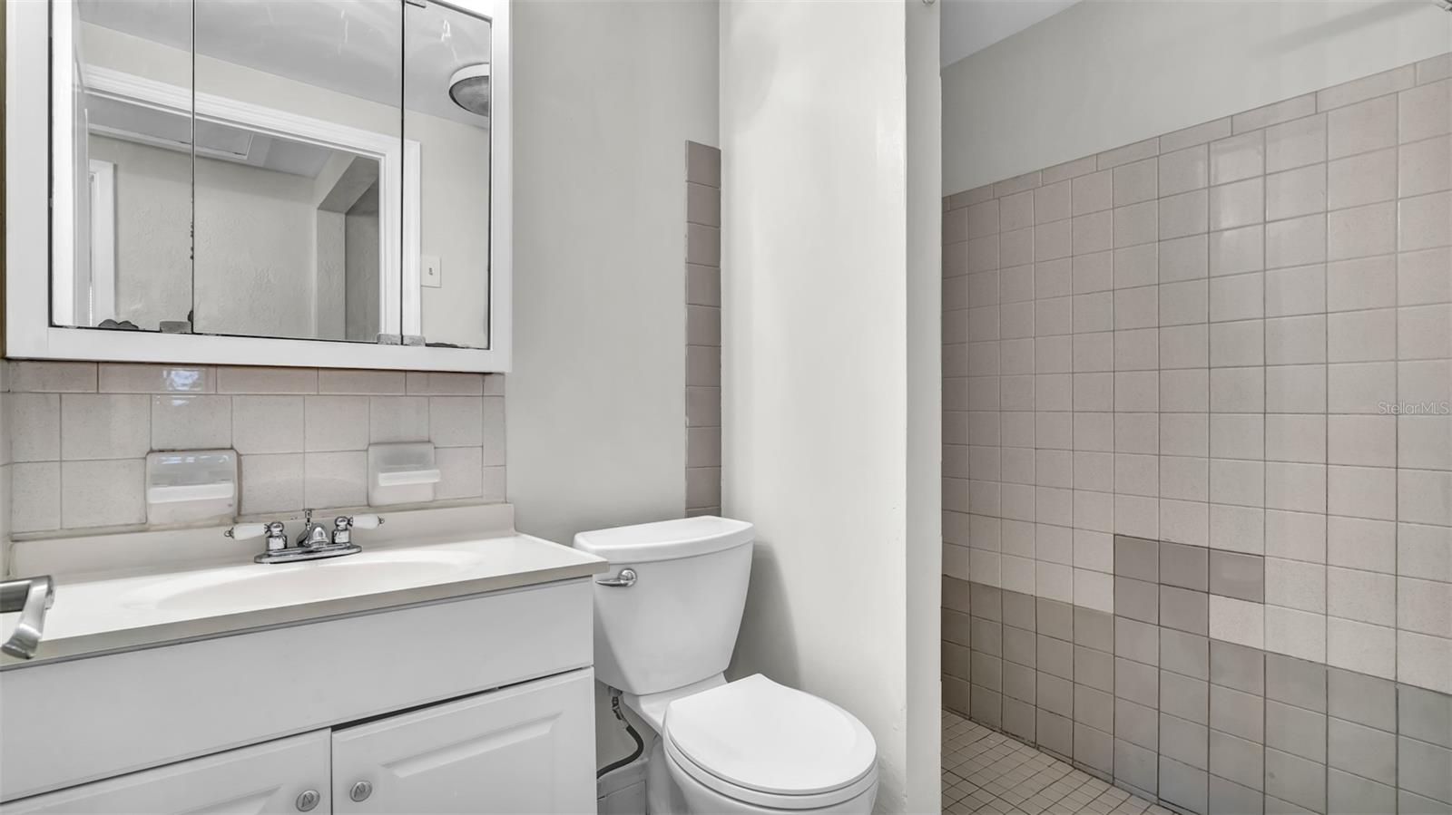 5526 59TH WAY N #1, ST PETERSBURG, FL — photo 12