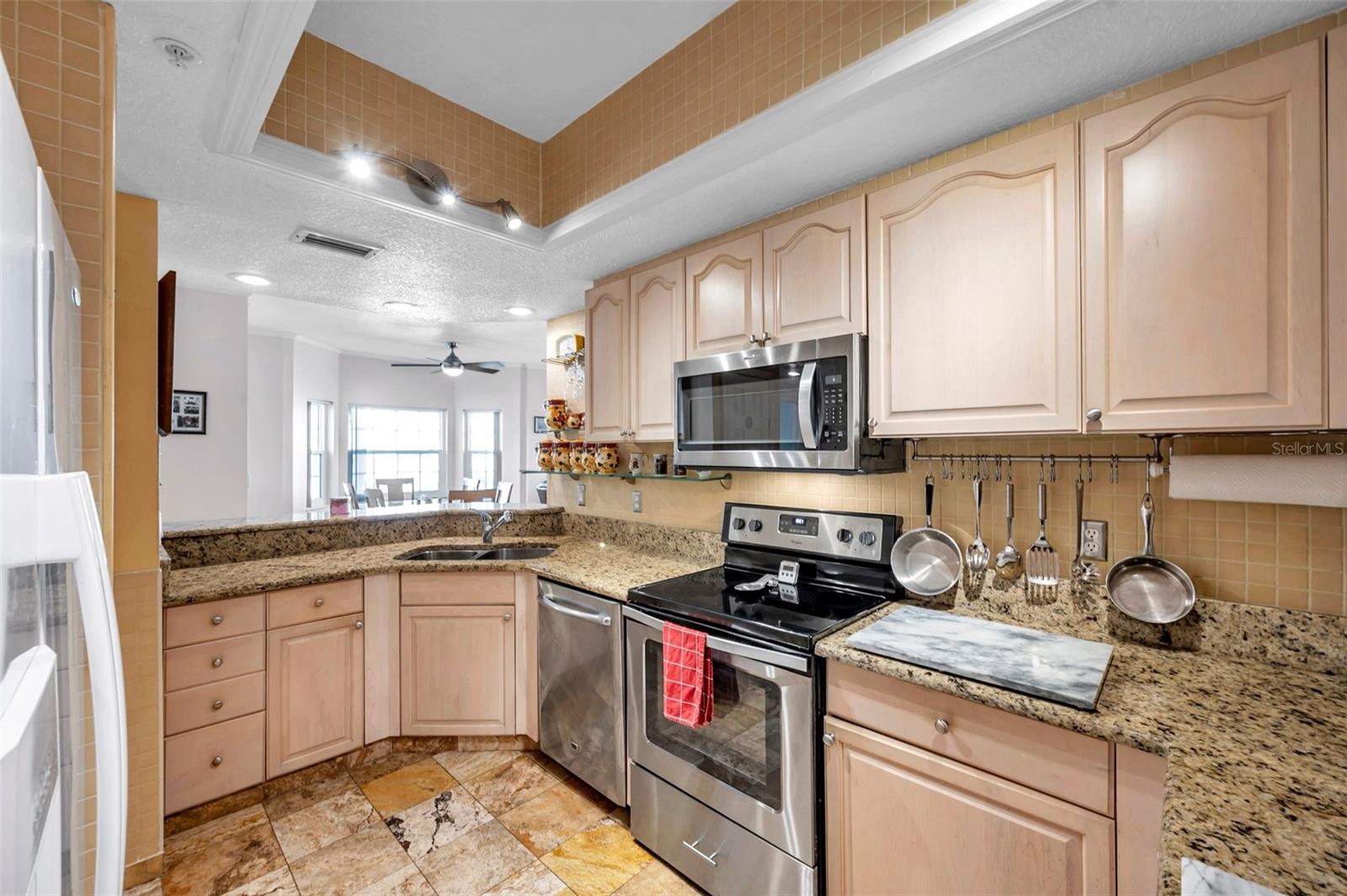 399 150TH #101, MADEIRA BEACH, FL — photo 13