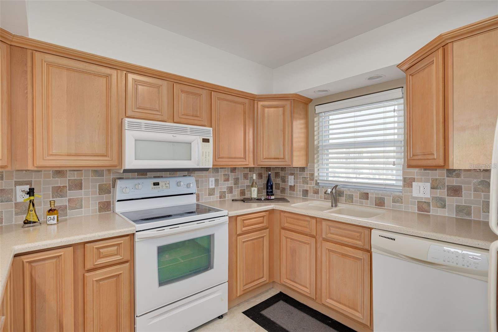 55 HARBOR VIEW LN #301, BELLEAIR BLUFFS, FL — photo 7