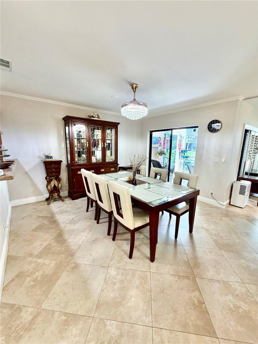 6075 GLENDALE DR, BOCA RATON, FL — photo 3