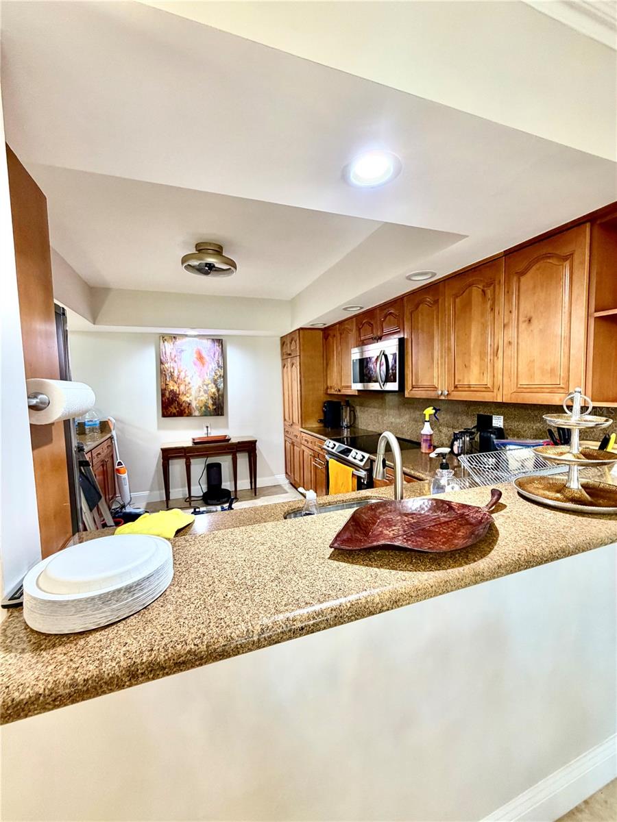 6075 GLENDALE DR, BOCA RATON, FL — photo 5