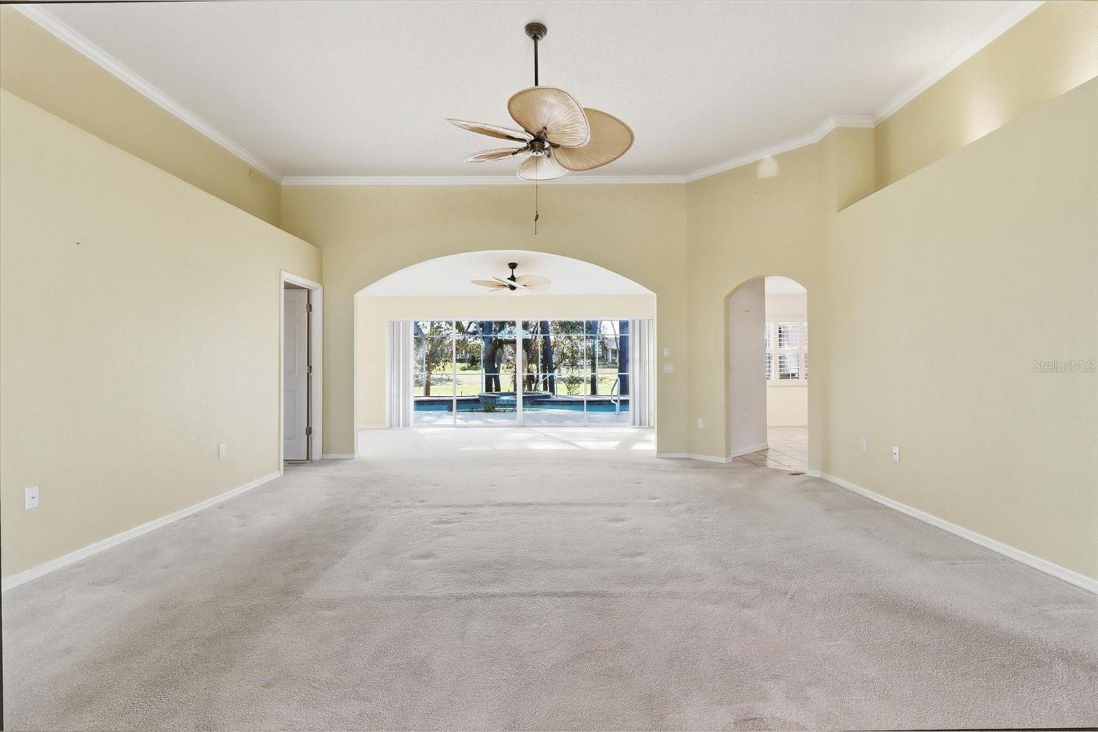 9240 BUTLER BLVD, WEEKI WACHEE, FL — photo 8