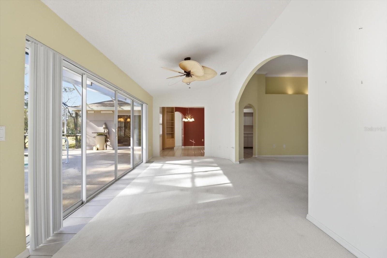 9240 BUTLER BLVD, WEEKI WACHEE, FL — photo 14