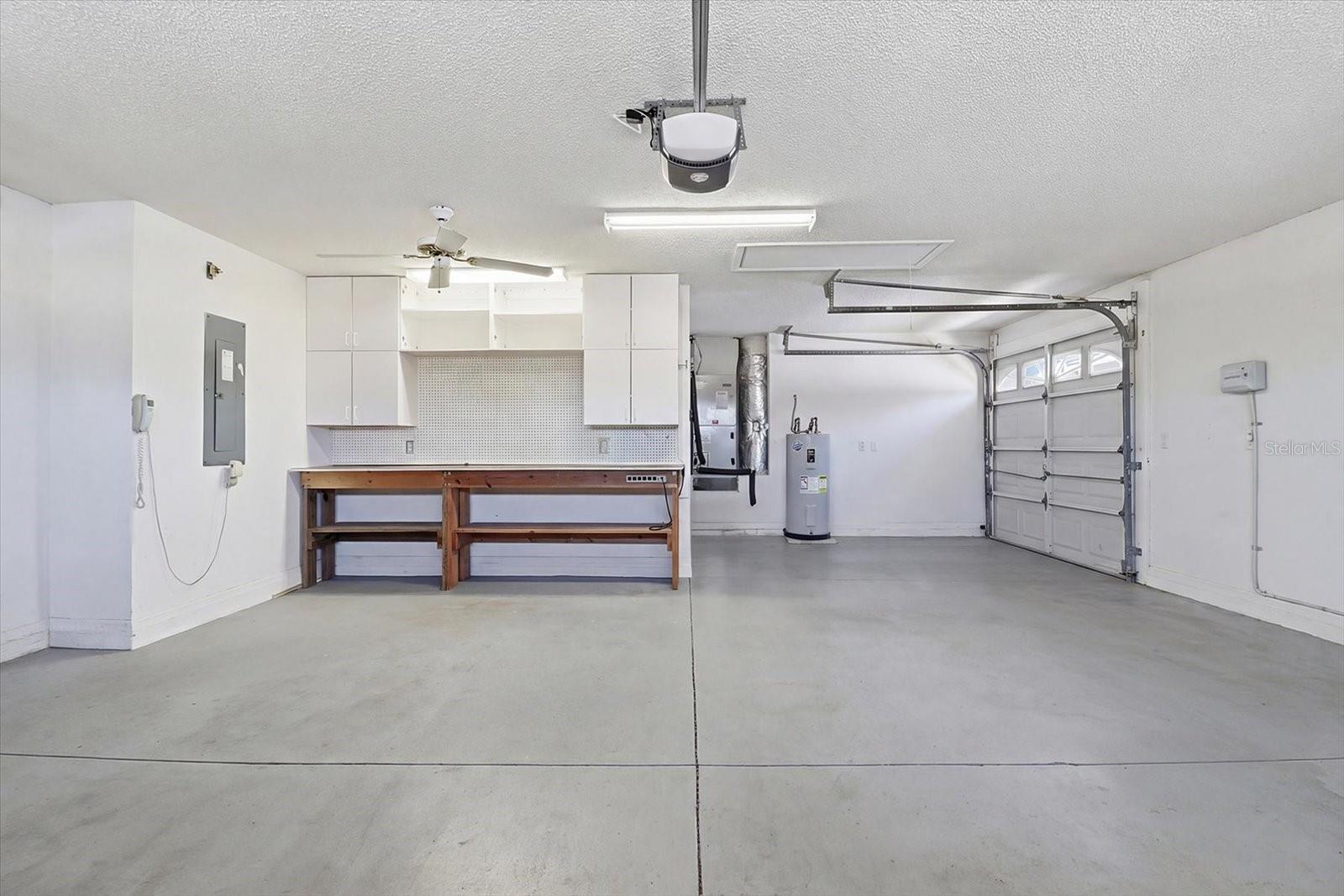 9240 BUTLER BLVD, WEEKI WACHEE, FL — photo 37