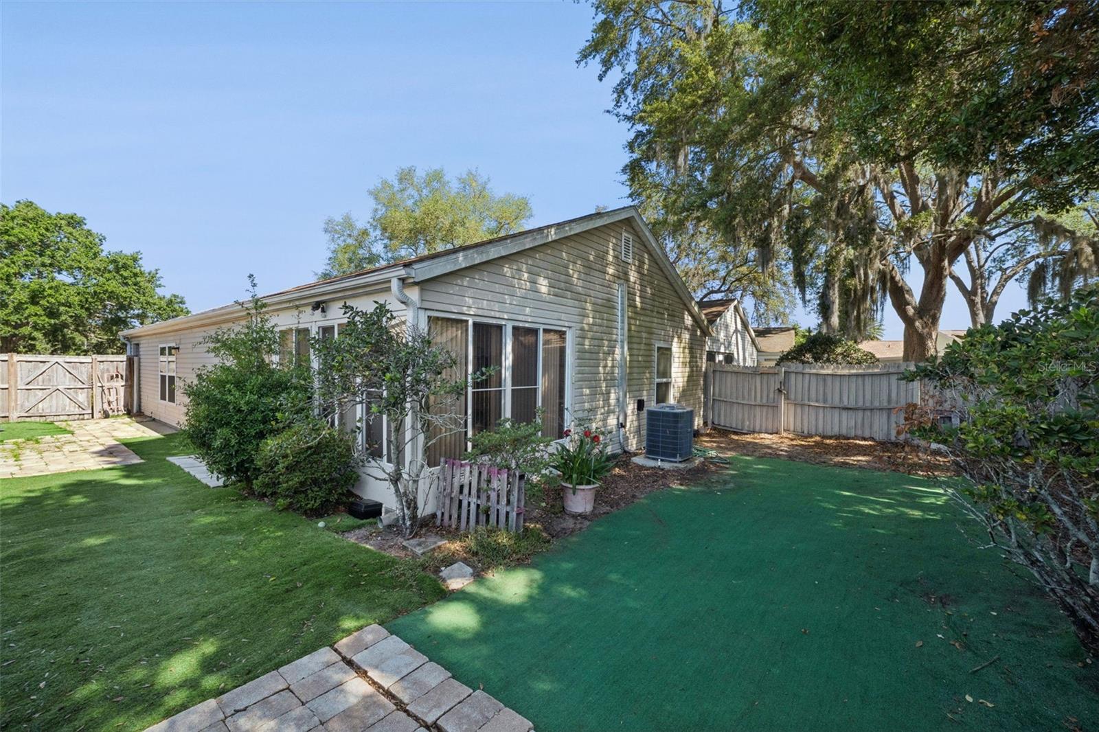 25312 GREEN HERON DR, LEESBURG, FL — photo 28