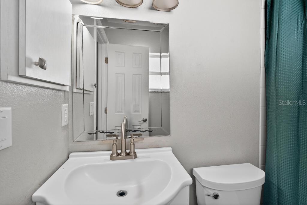 42210 W LAKEVIEW DR, ALTOONA, FL — photo 39