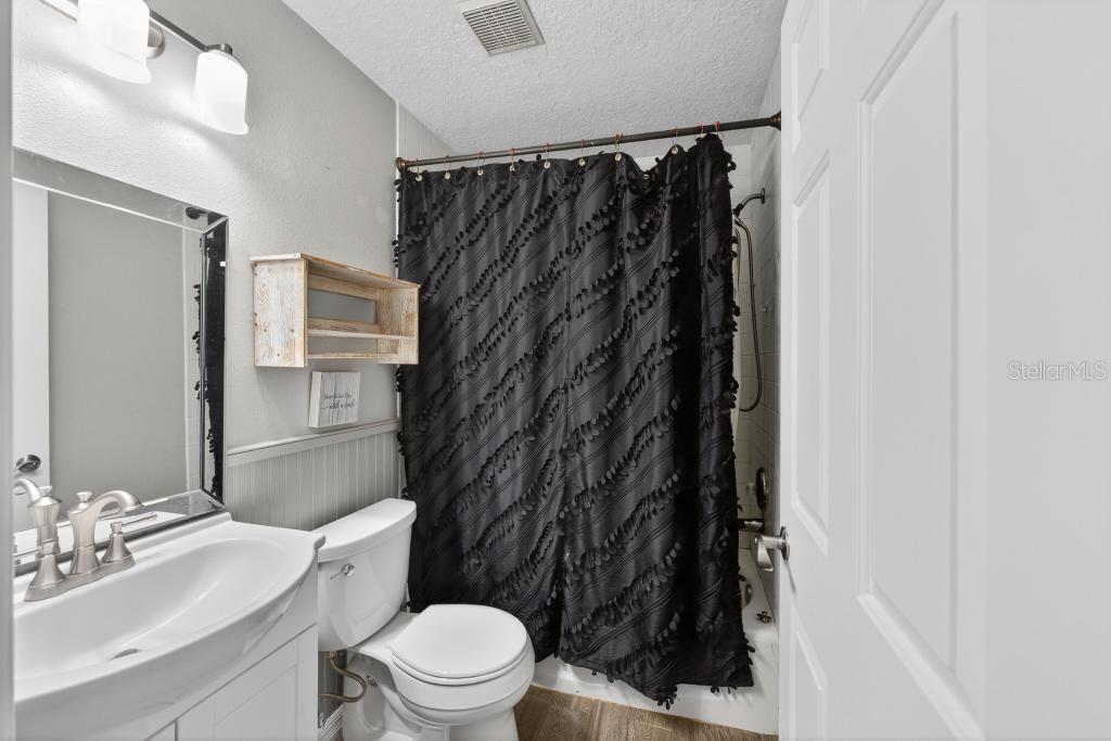 42210 W LAKEVIEW DR, ALTOONA, FL — photo 53