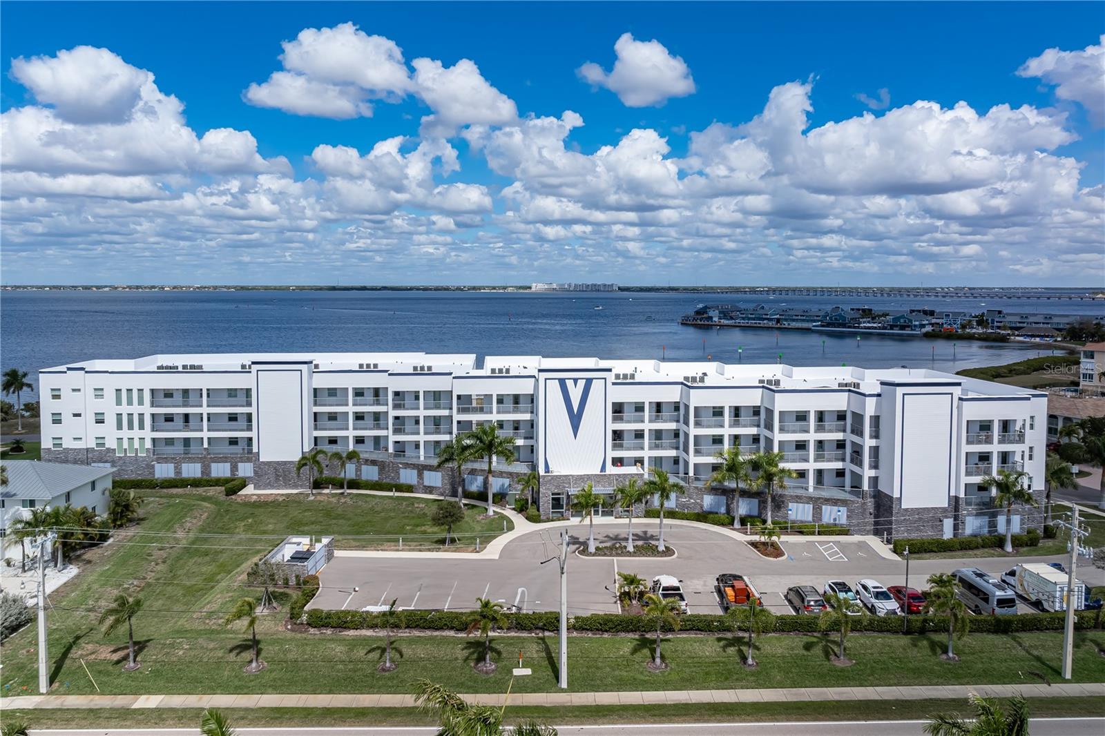 1425 PARK BEACH CIR #132, PUNTA GORDA, FL