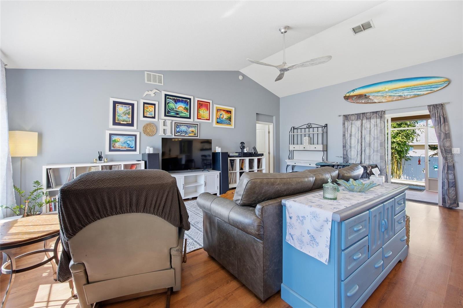 13025 NE 7TH LN, SILVER SPRINGS, FL — photo 6