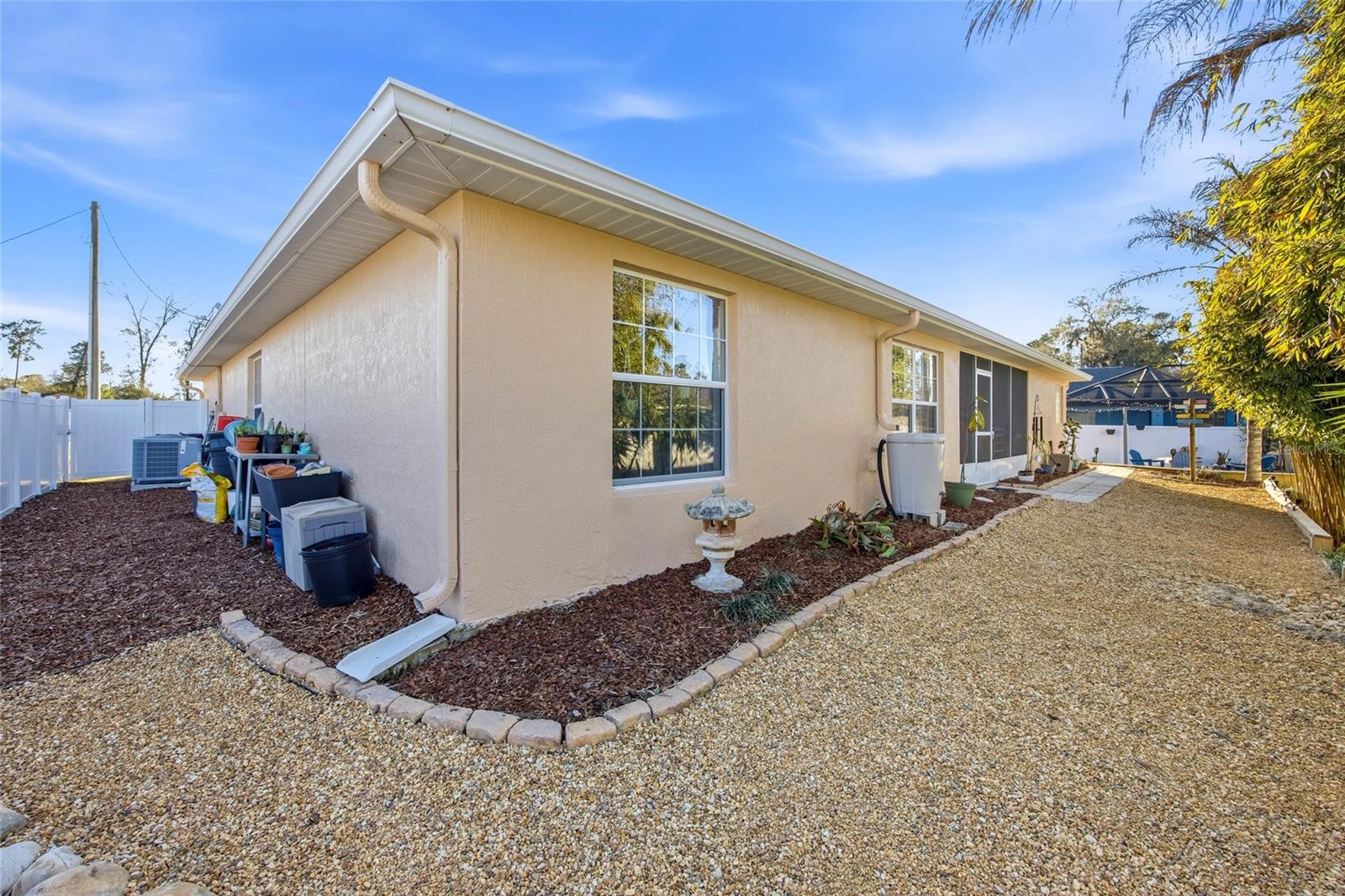 13025 NE 7TH LN, SILVER SPRINGS, FL — photo 32