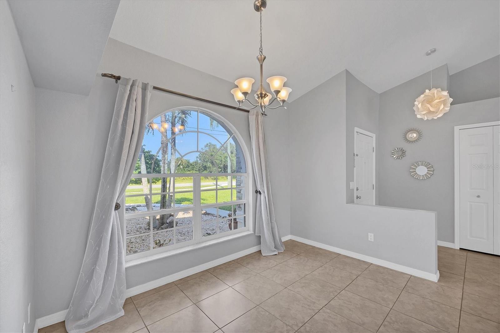 1550 S BISCAYNE DR, NORTH PORT, FL — photo 11
