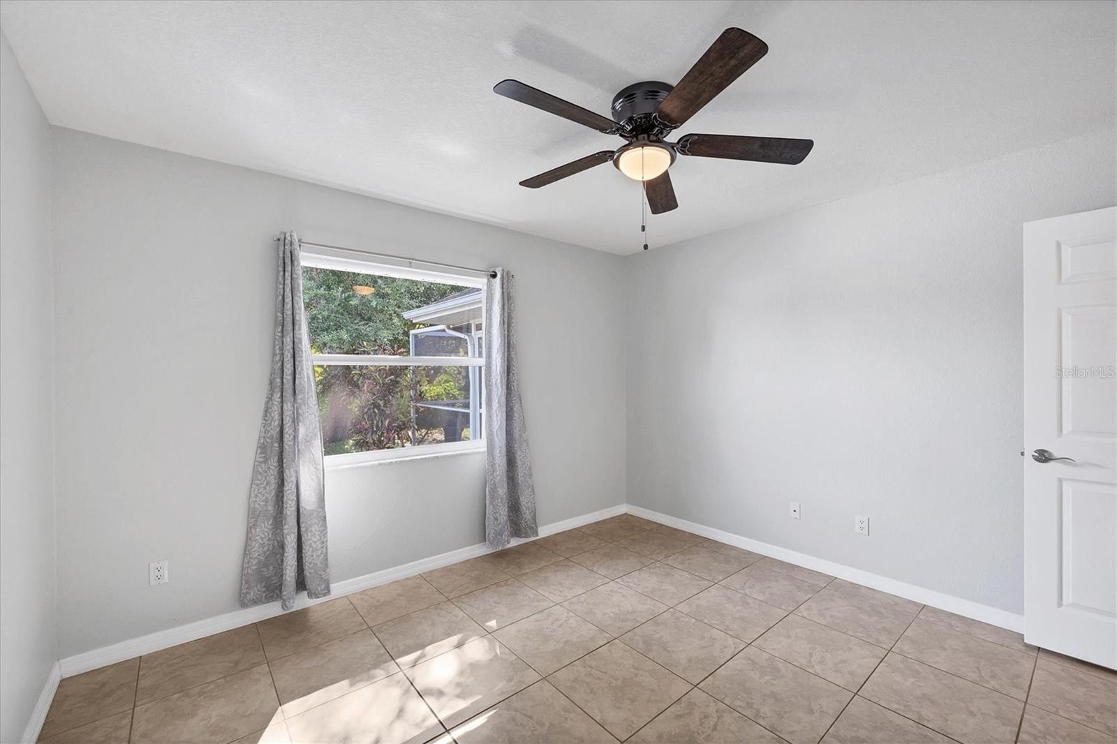 1550 S BISCAYNE DR, NORTH PORT, FL — photo 27