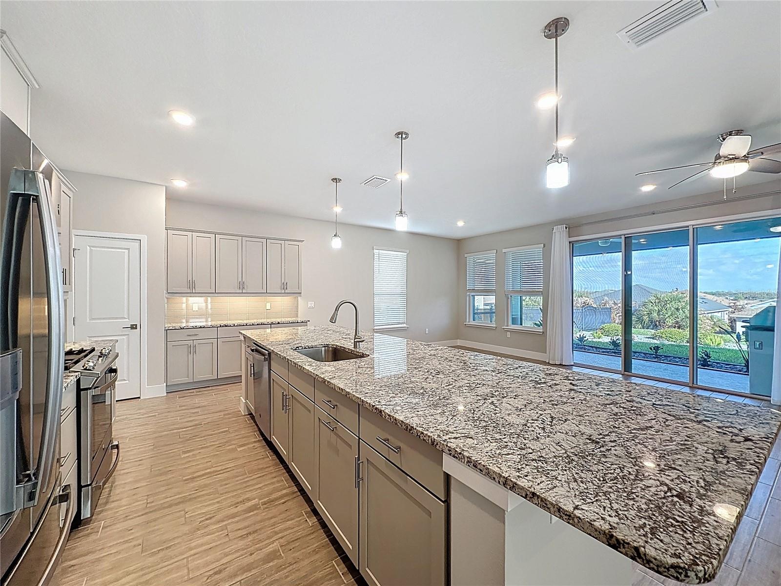 651 CONSERVATION BLVD, GROVELAND, FL — photo 30