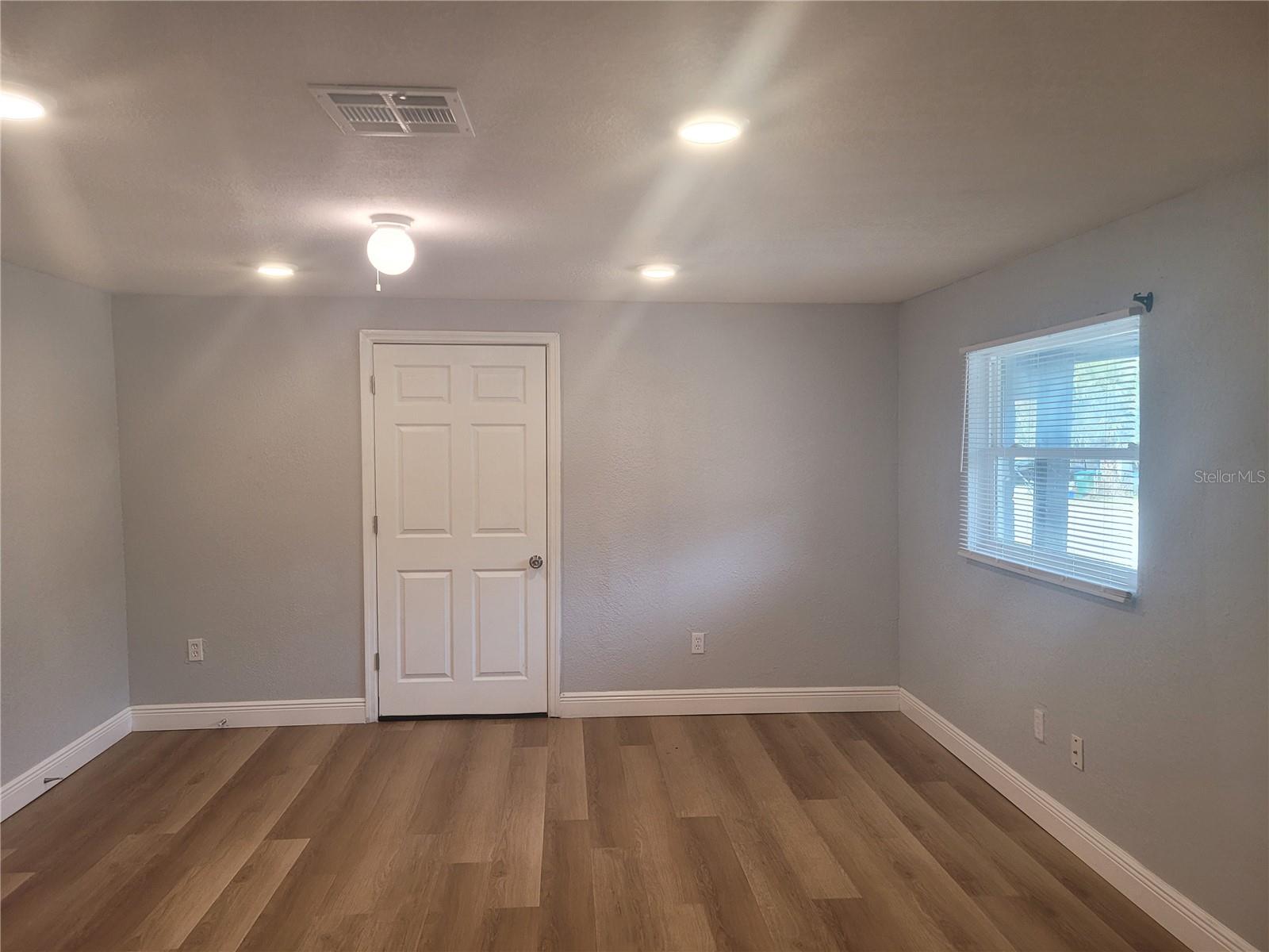 1320 S OLEANDER AVE, SANFORD, FL — photo 5