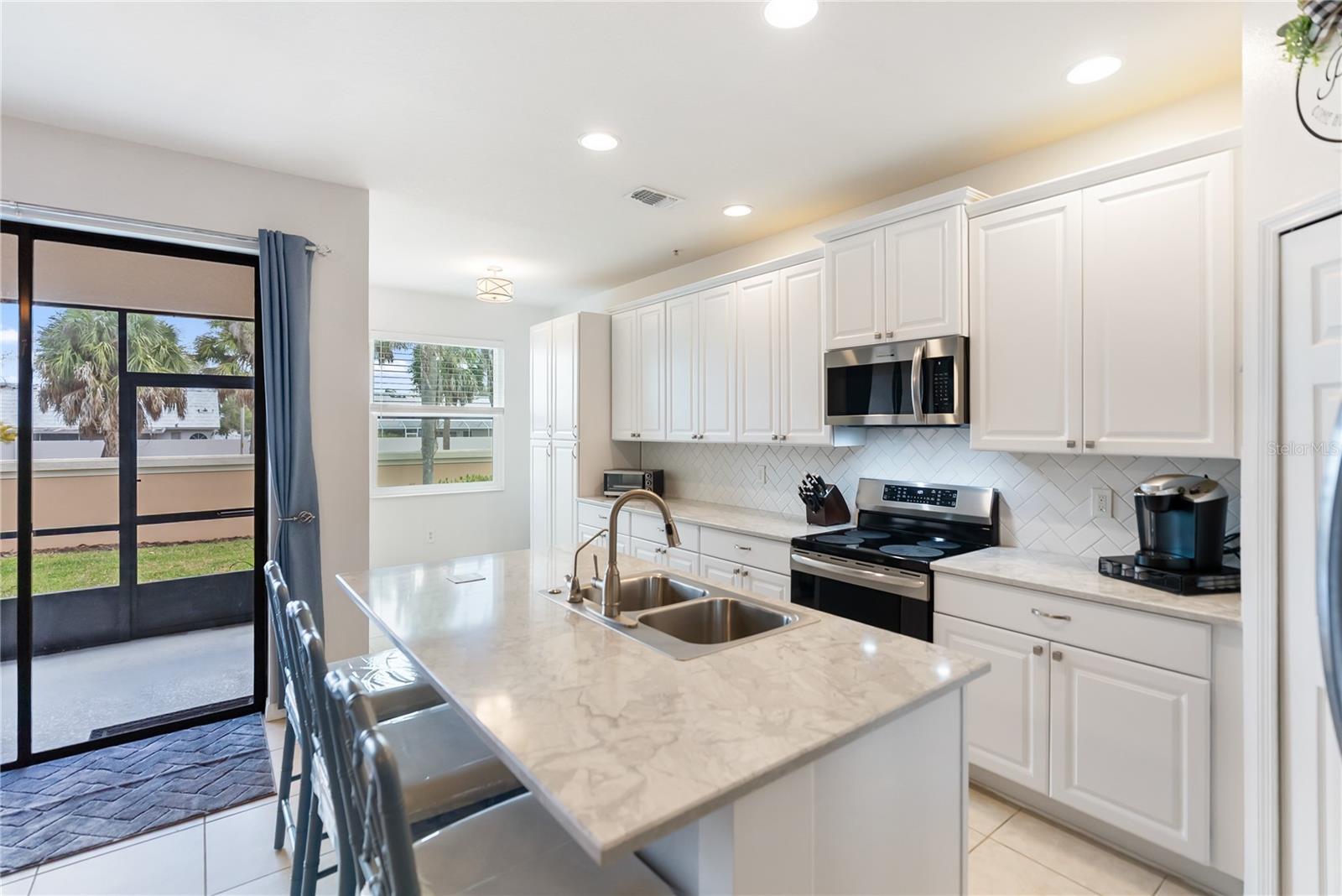 4307 VIA PIEDRA CIR #6-102, SARASOTA, FL — photo 13