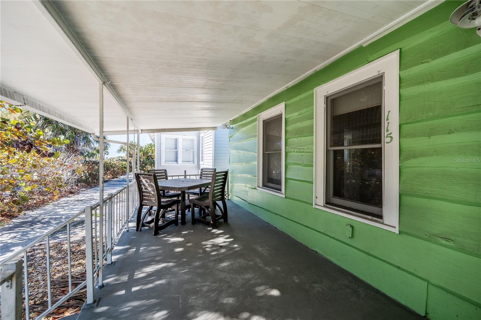 115 124TH AVE W, TREASURE ISLAND, FL — photo 3