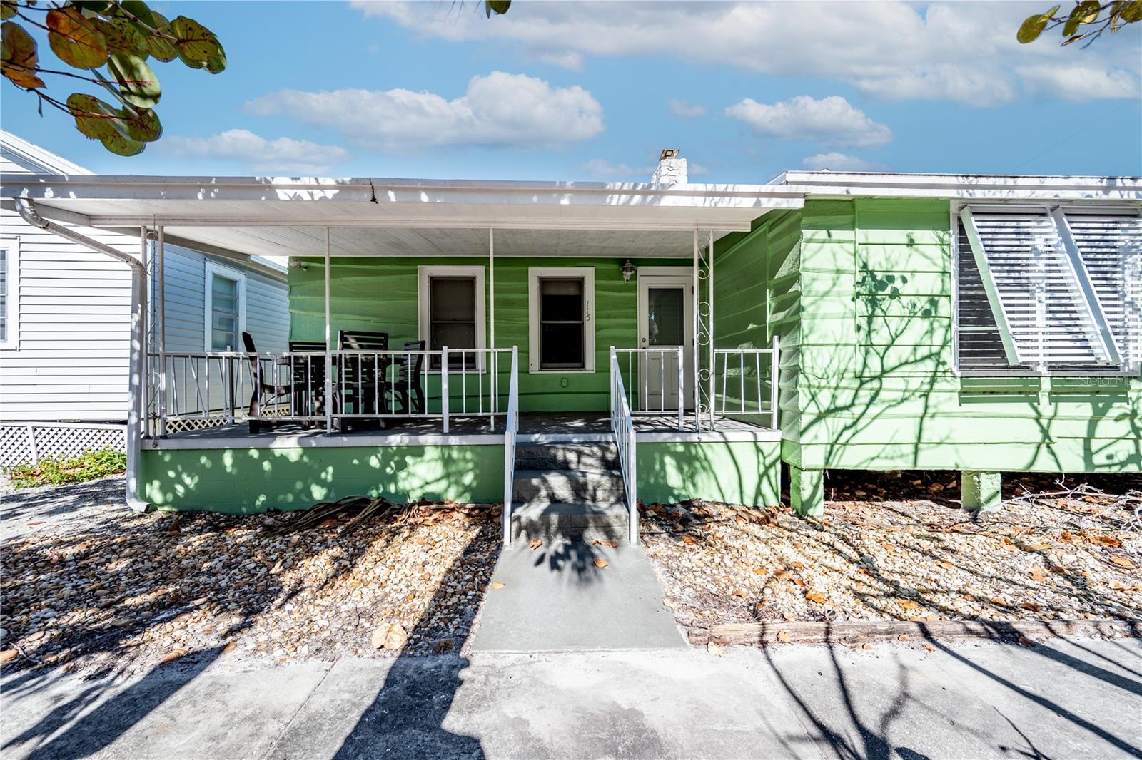 115 124TH AVE W, TREASURE ISLAND, FL — photo 4