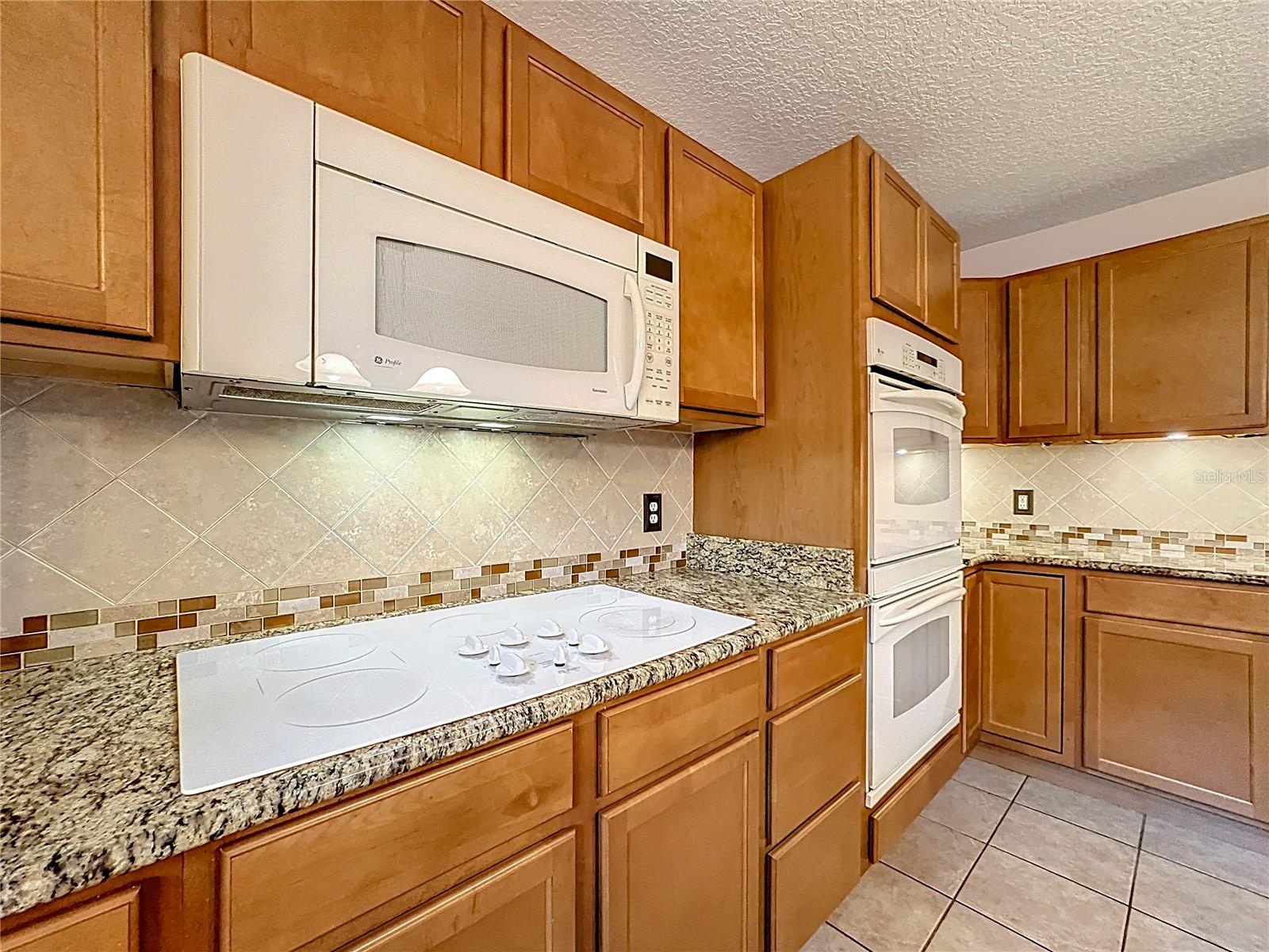 313 AZORES PL, GROVELAND, FL — photo 30