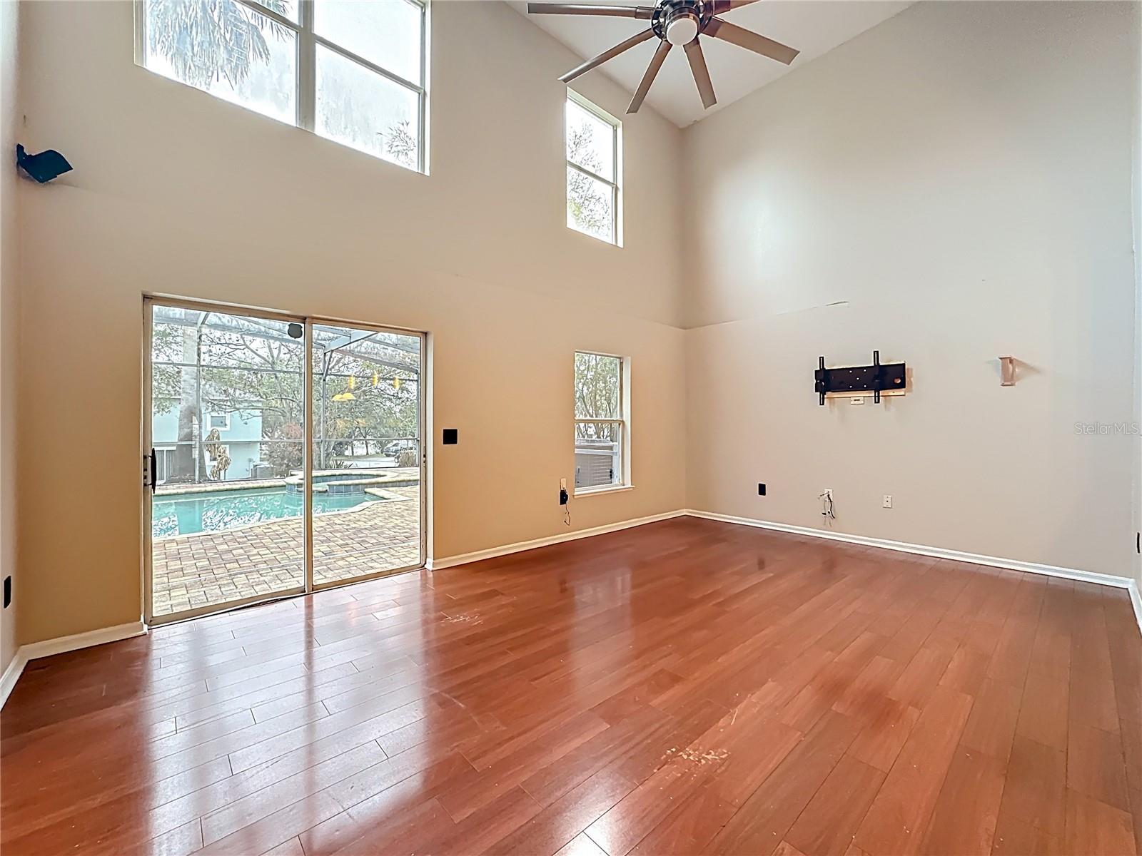 313 AZORES PL, GROVELAND, FL — photo 37