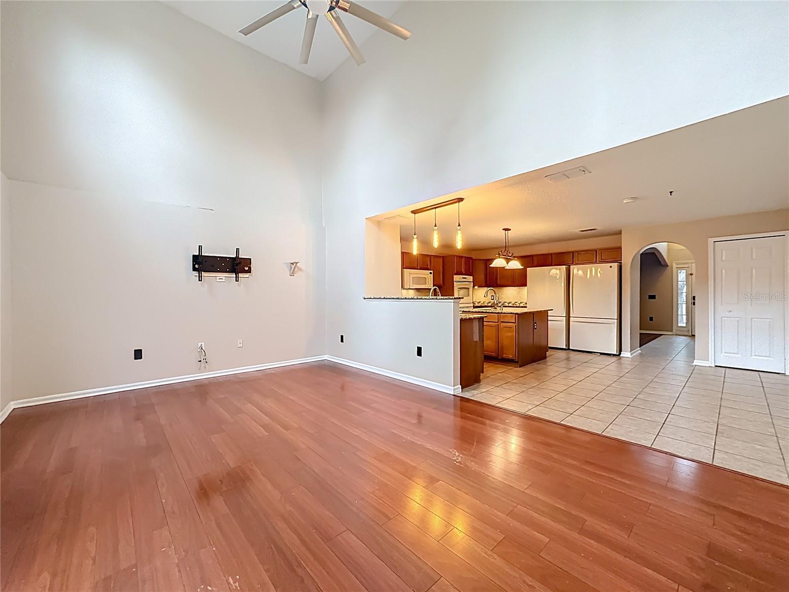 313 AZORES PL, GROVELAND, FL — photo 41
