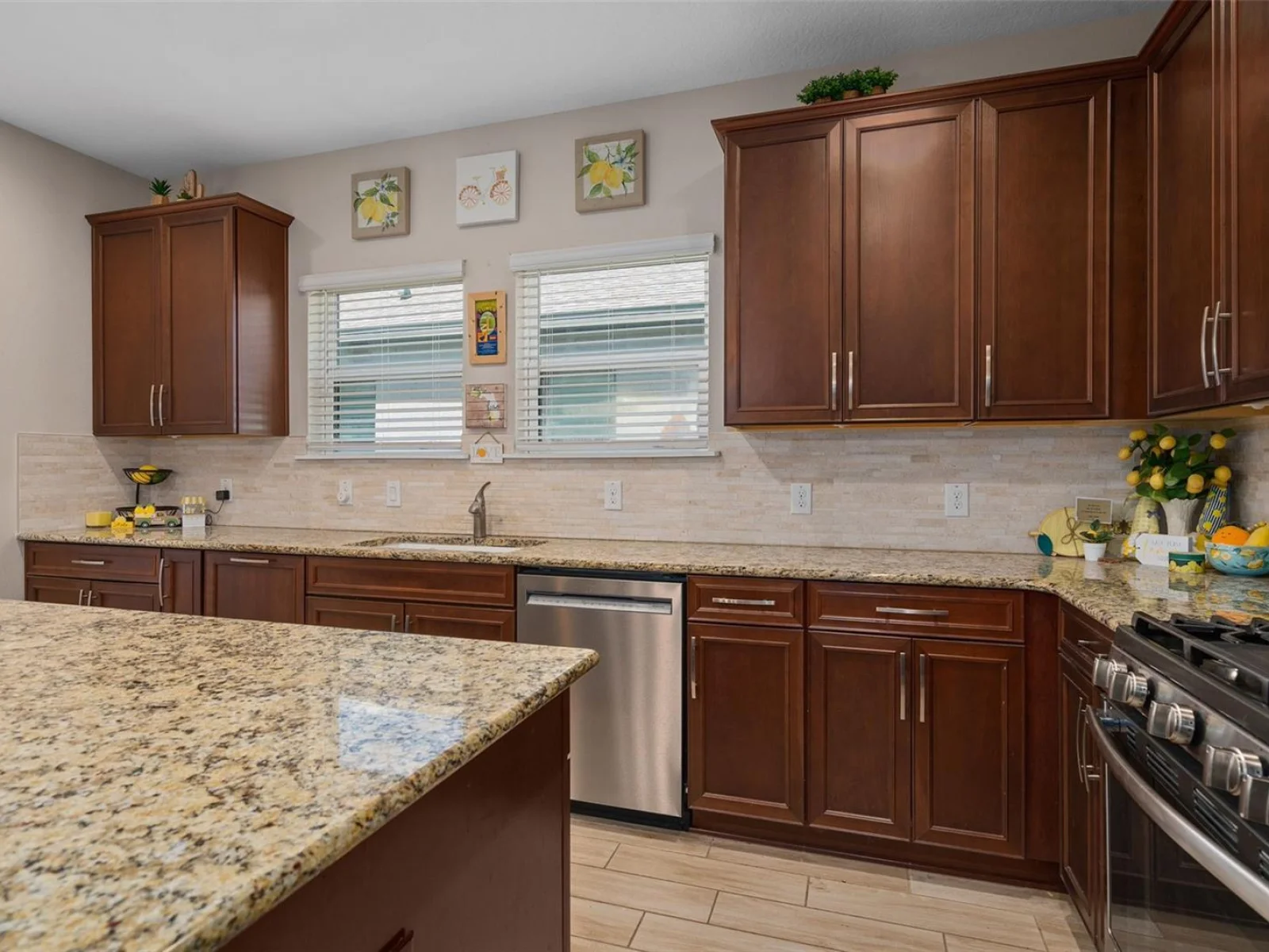 2330 HAMILTON RIDGE RD, CLERMONT, FL — photo 41