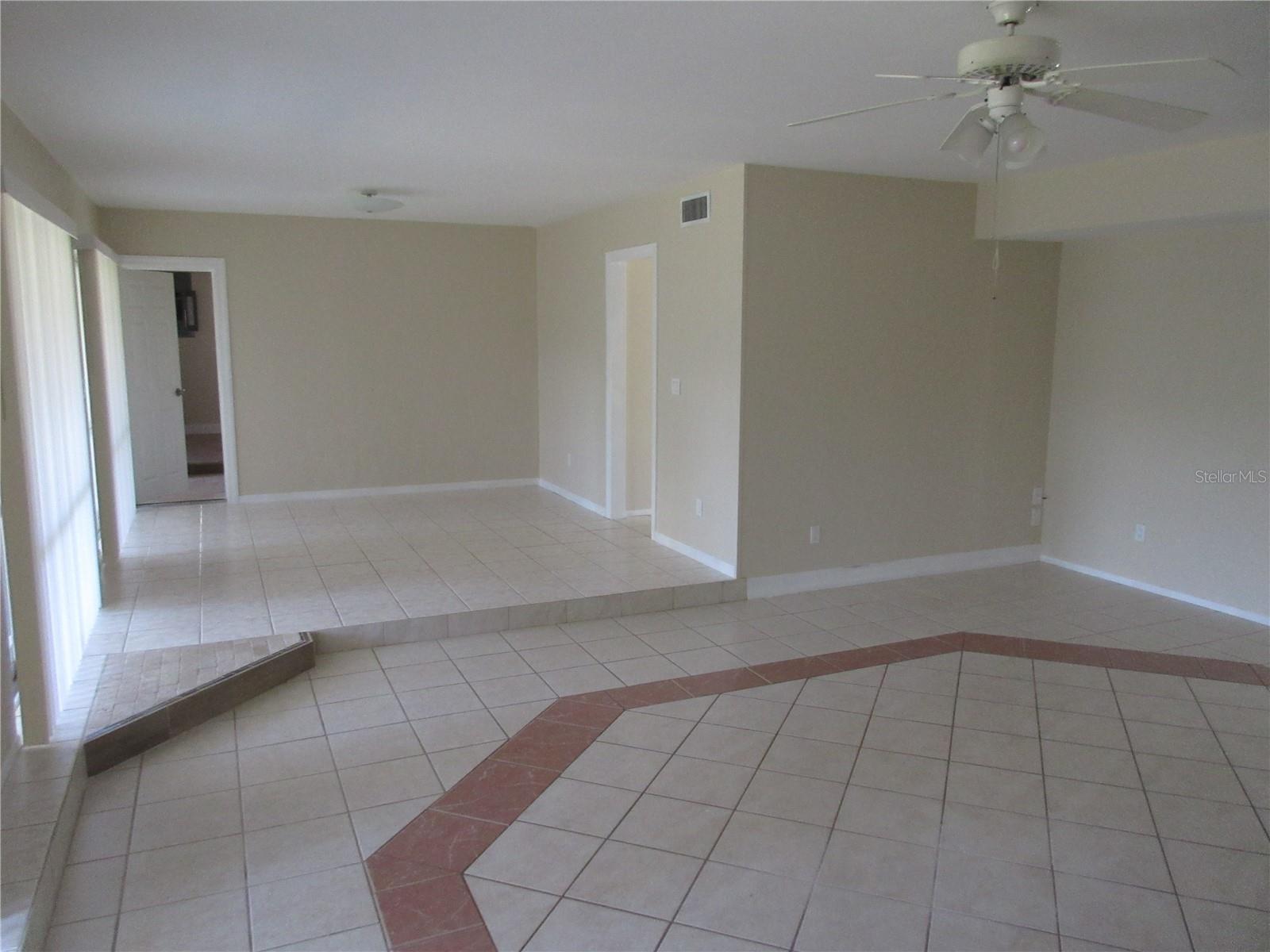 1275 PRICE CIR NW, PORT CHARLOTTE, FL — photo 4