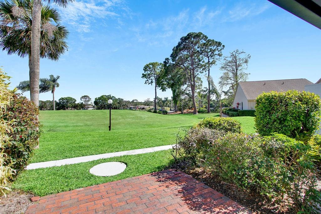 3507 LONGMEADOW #4, SARASOTA, FL — photo 6