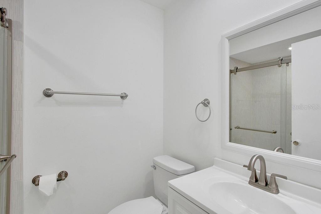 3507 LONGMEADOW #4, SARASOTA, FL — photo 12