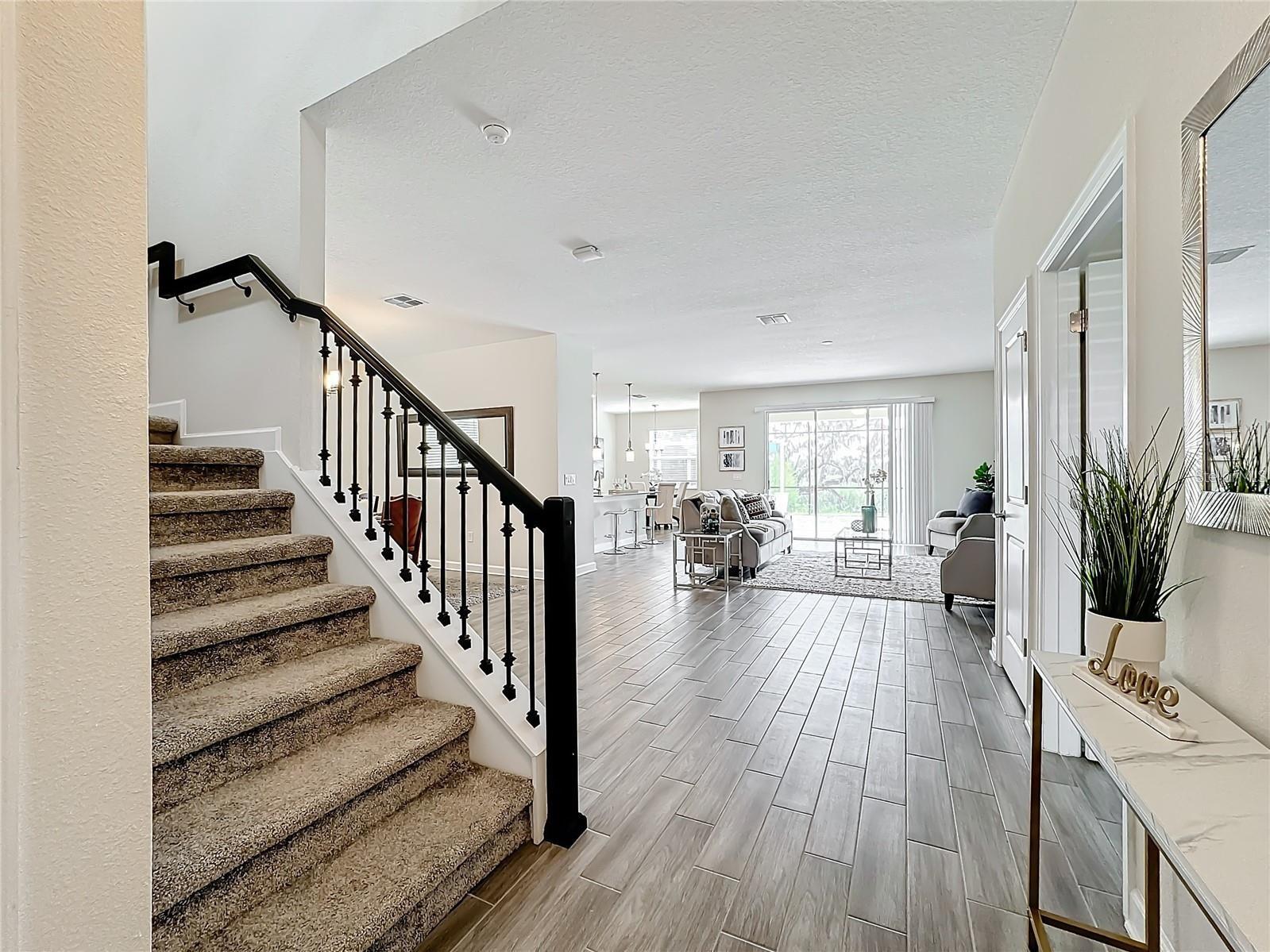 8886 FALLEN OAK DR, DAVENPORT, FL — photo 4