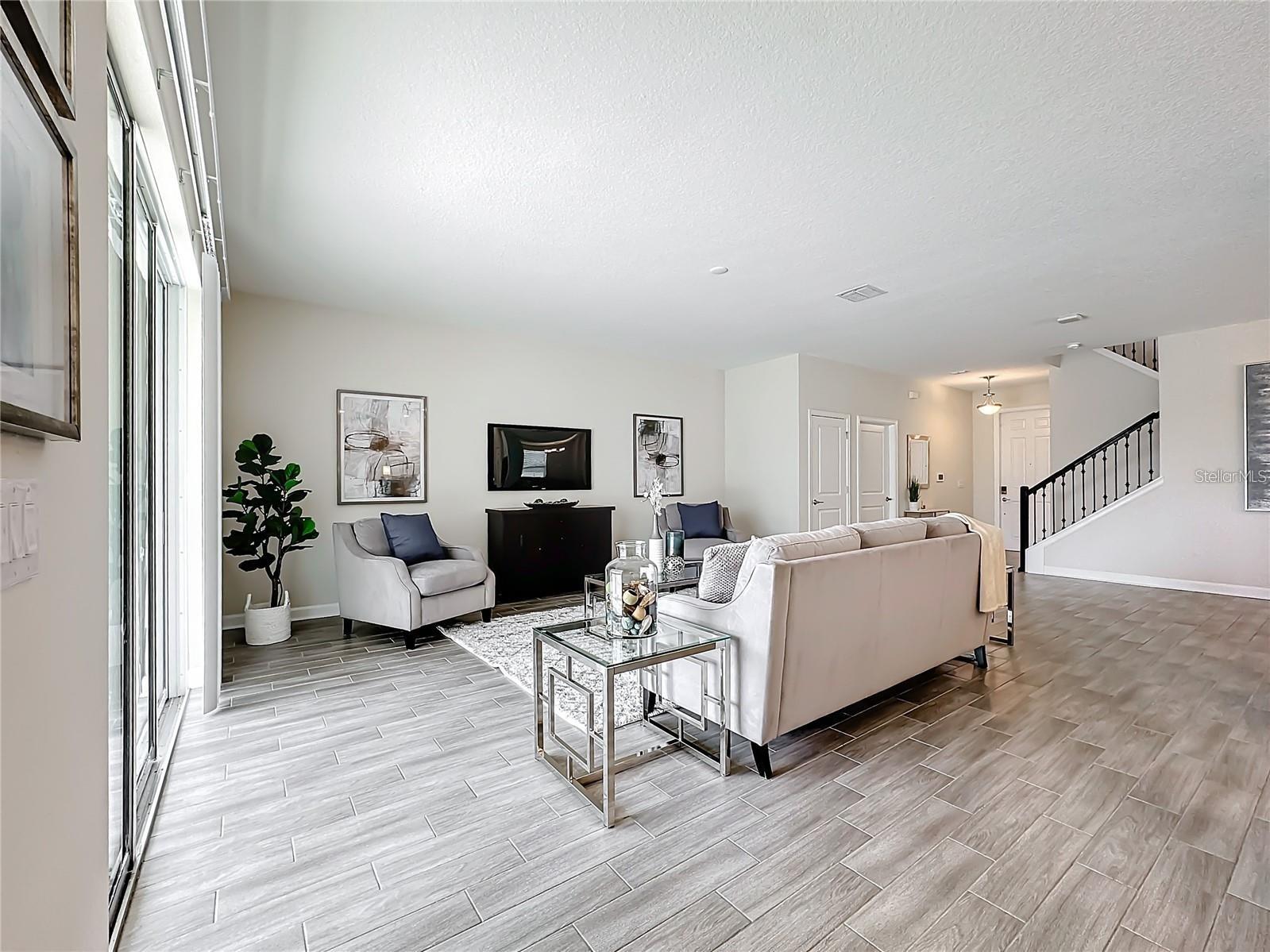 8886 FALLEN OAK DR, DAVENPORT, FL — photo 12