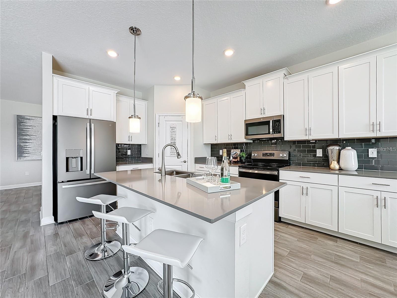 8886 FALLEN OAK DR, DAVENPORT, FL — photo 17