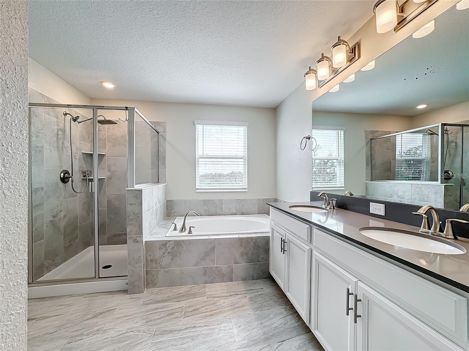 8886 FALLEN OAK DR, DAVENPORT, FL — photo 22