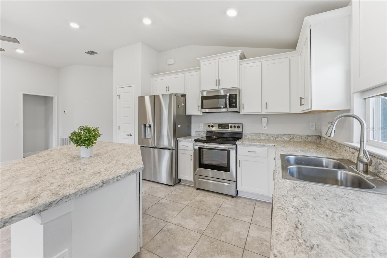 111 KRENSON BAY LOOP, WINTER HAVEN, FL — photo 3