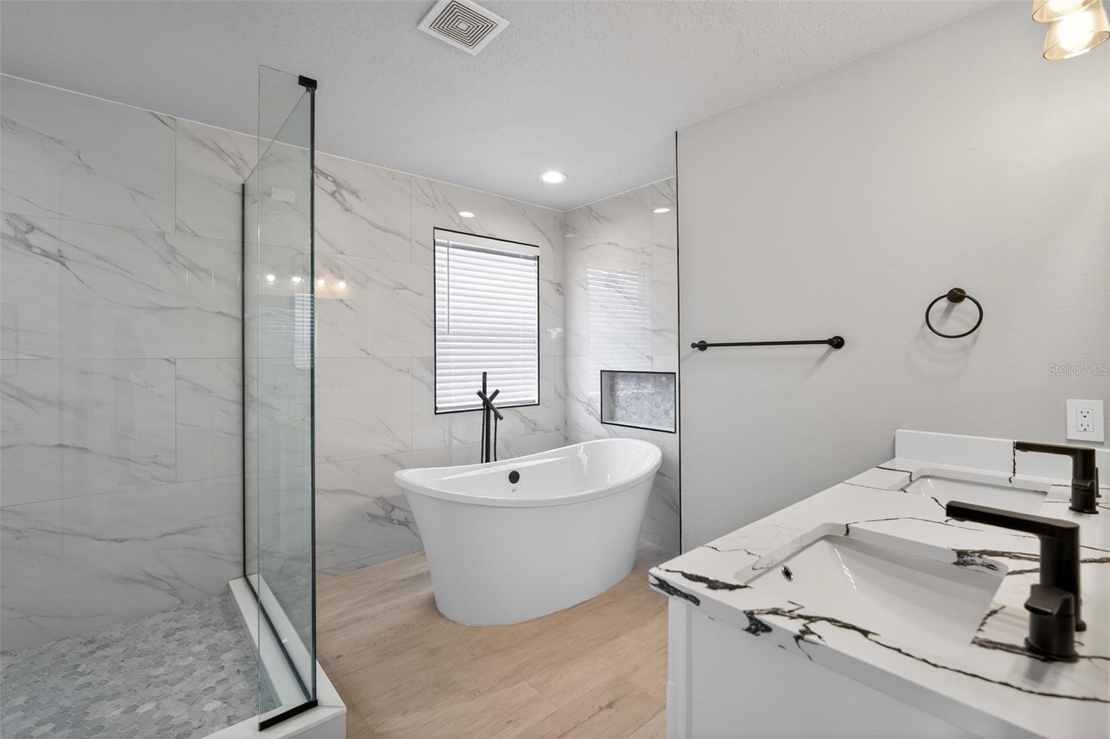 20054 NOB OAK AVE, TAMPA, FL — photo 24