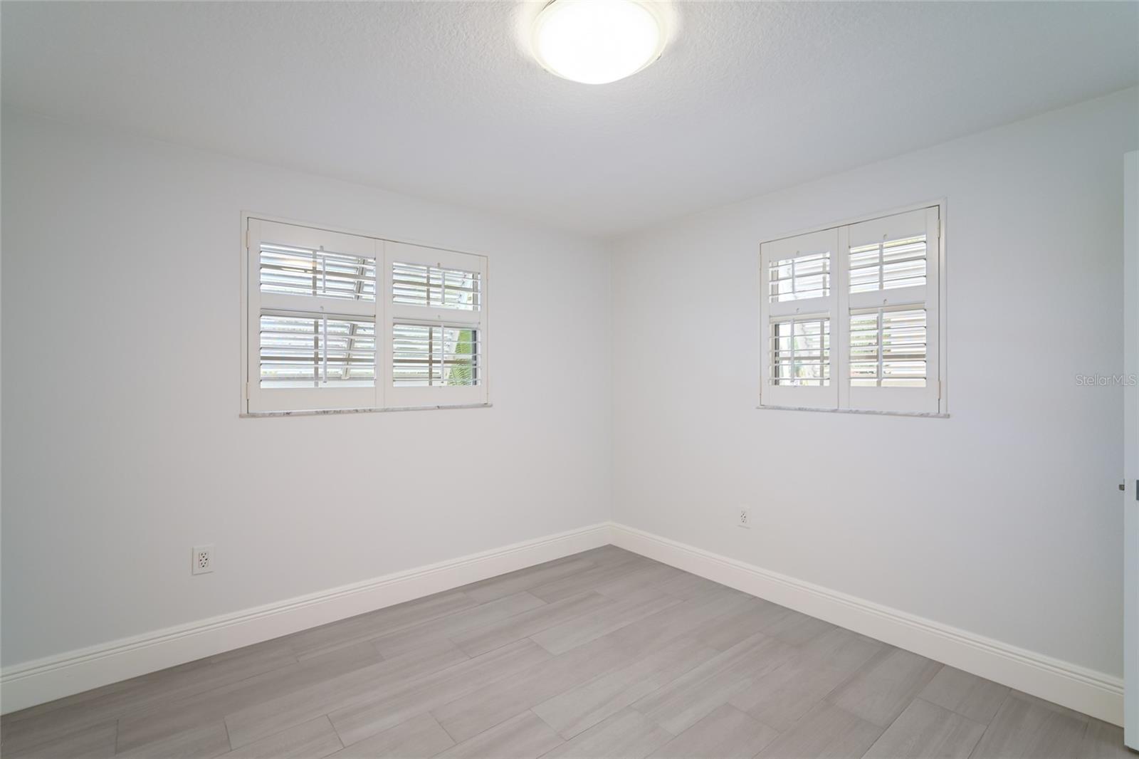 8321 MARINA DR, HOLMES BEACH, FL — photo 35