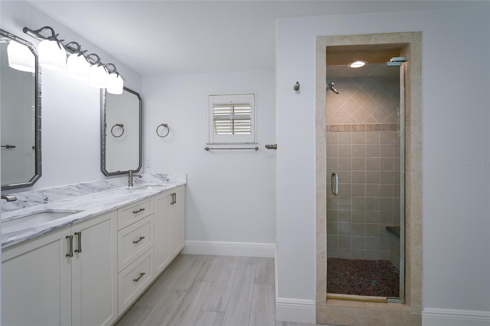 8321 MARINA DR, HOLMES BEACH, FL — photo 43
