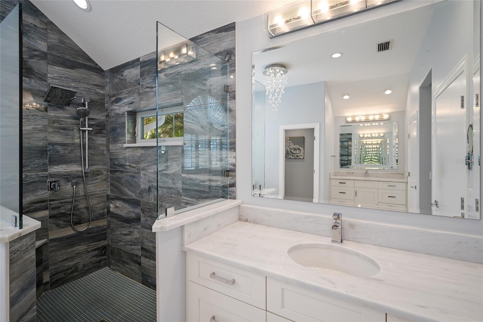 8321 MARINA DR, HOLMES BEACH, FL — photo 49