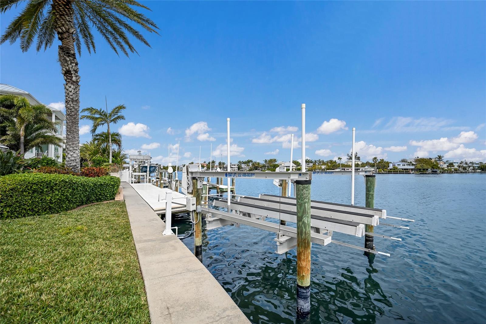 8321 MARINA DR, HOLMES BEACH, FL — photo 62