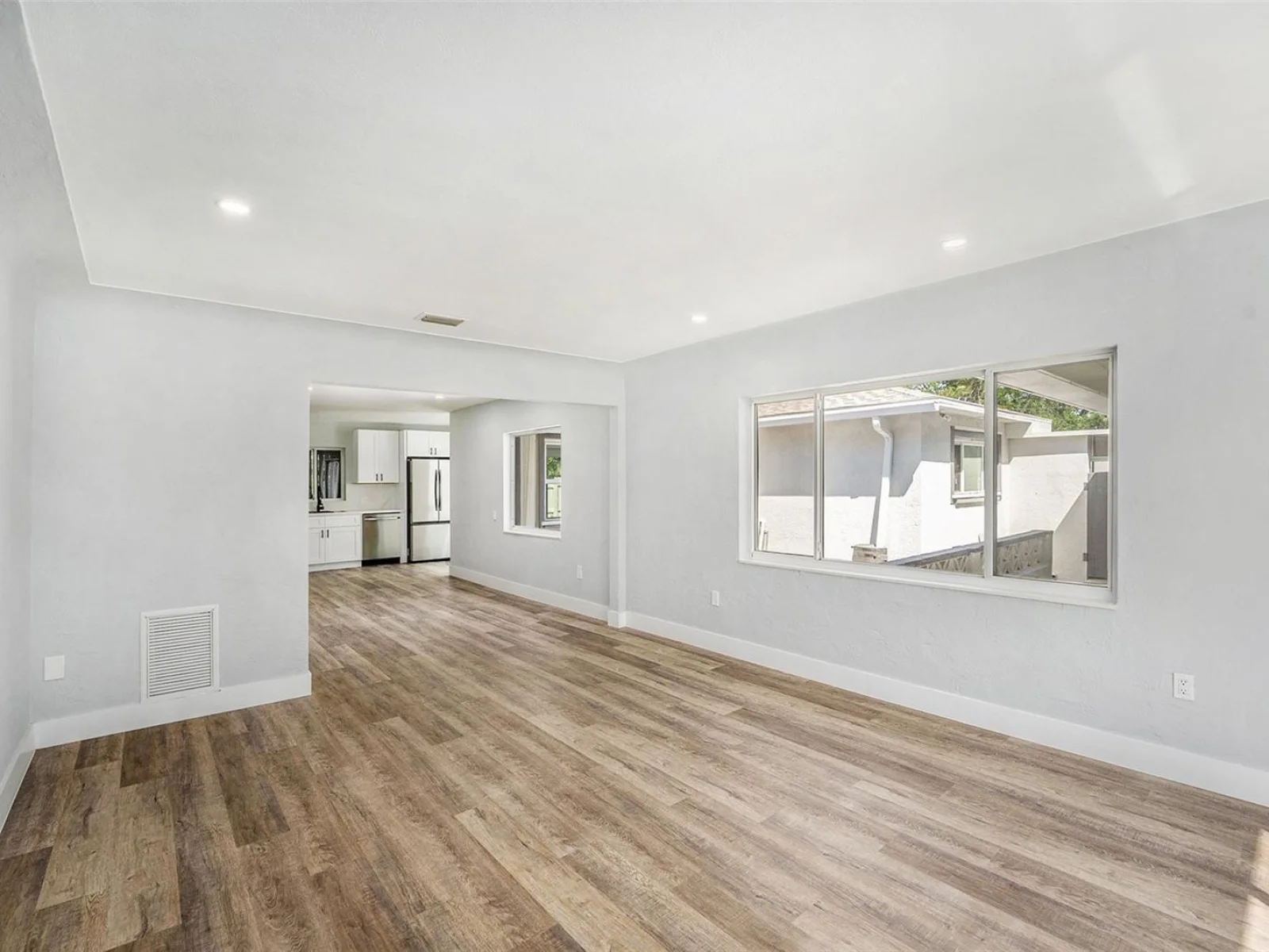 4925 ALCAZAR WAY S, ST PETERSBURG, FL — photo 19