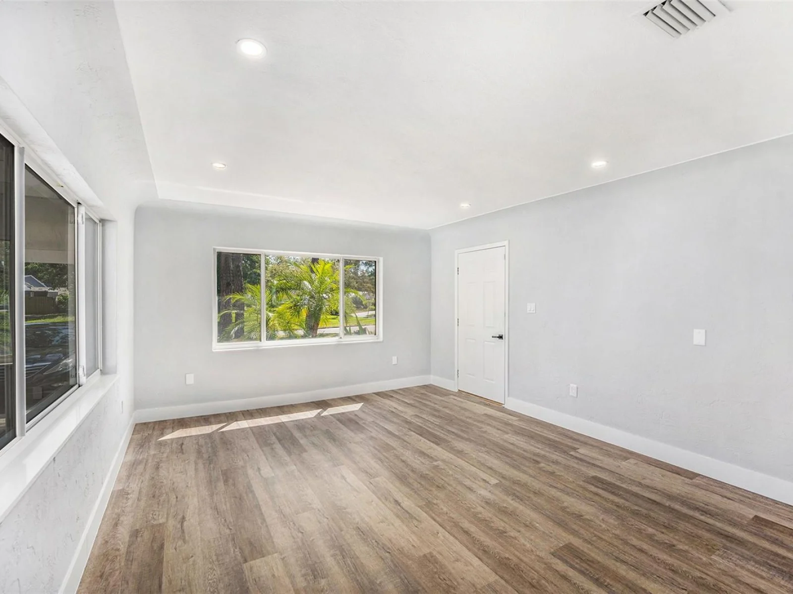 4925 ALCAZAR WAY S, ST PETERSBURG, FL — photo 20