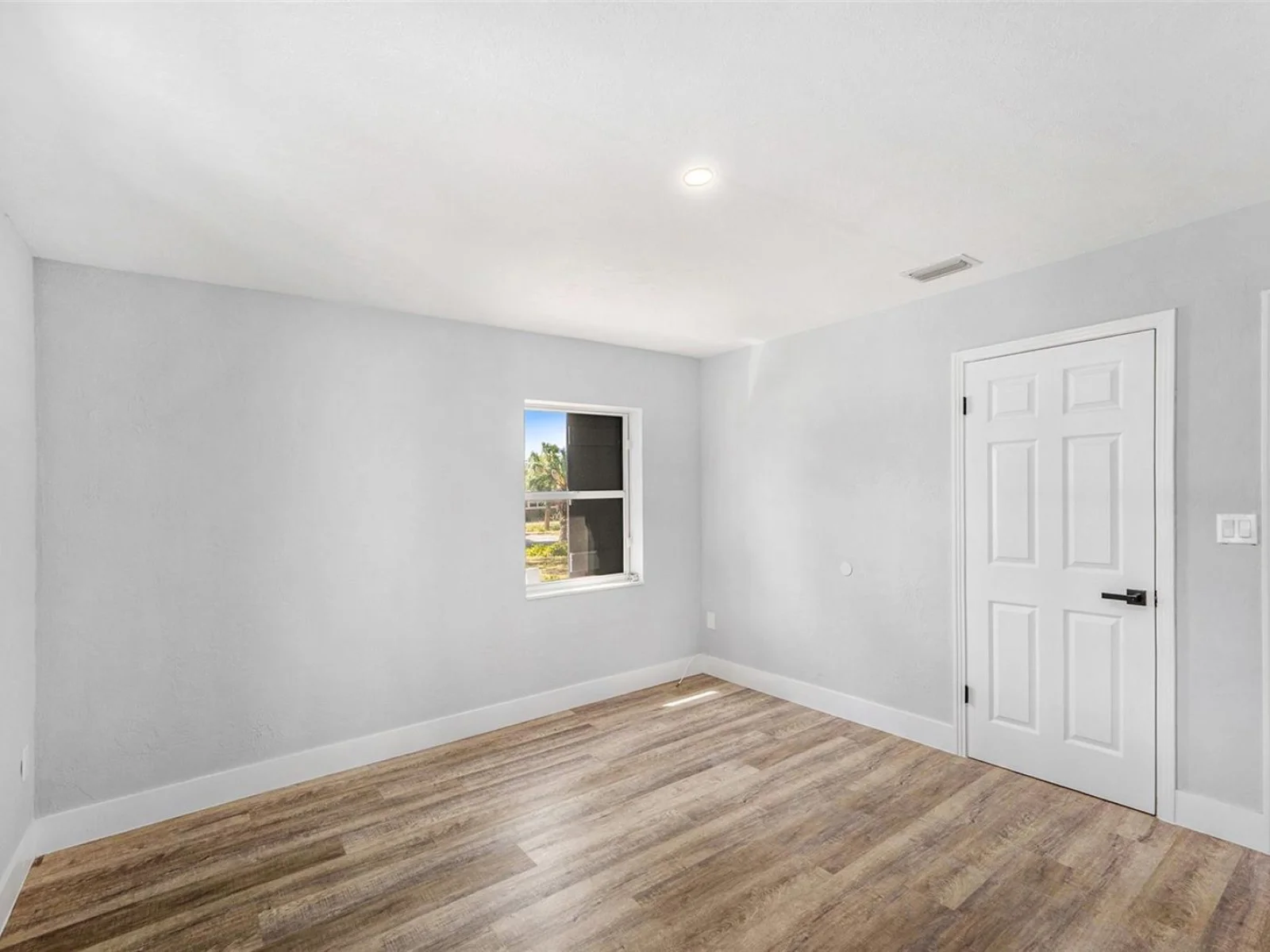 4925 ALCAZAR WAY S, ST PETERSBURG, FL — photo 23