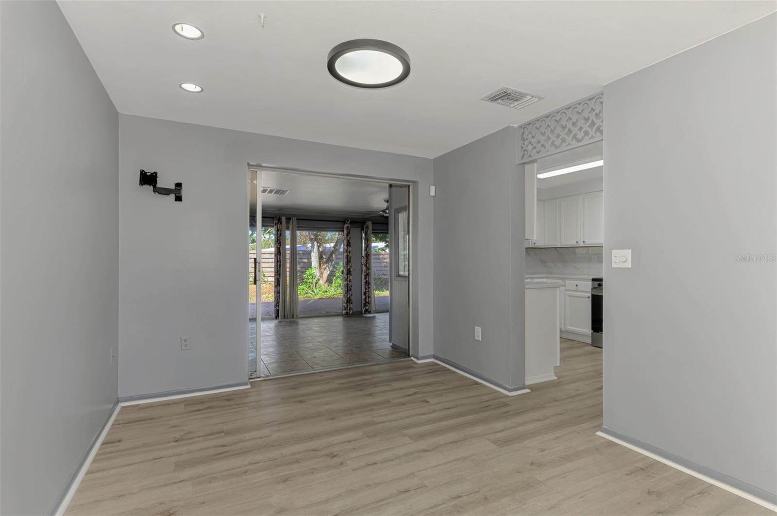 6742 BOWLINE DR, SARASOTA, FL — photo 14