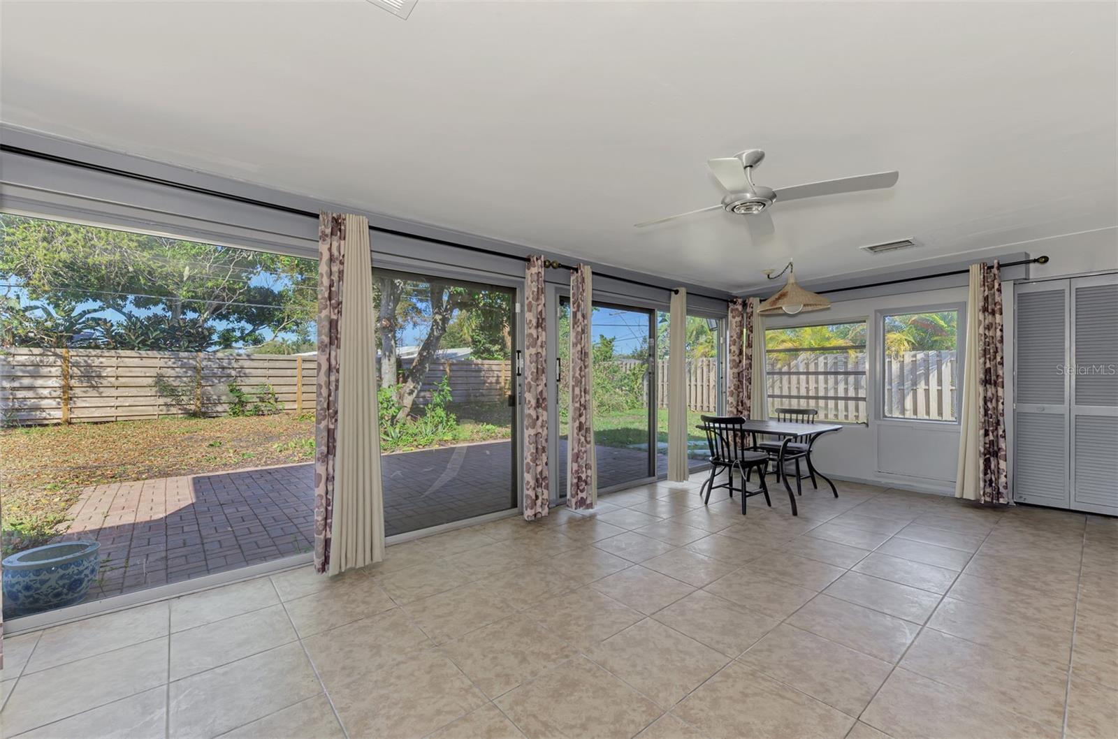 6742 BOWLINE DR, SARASOTA, FL — photo 32
