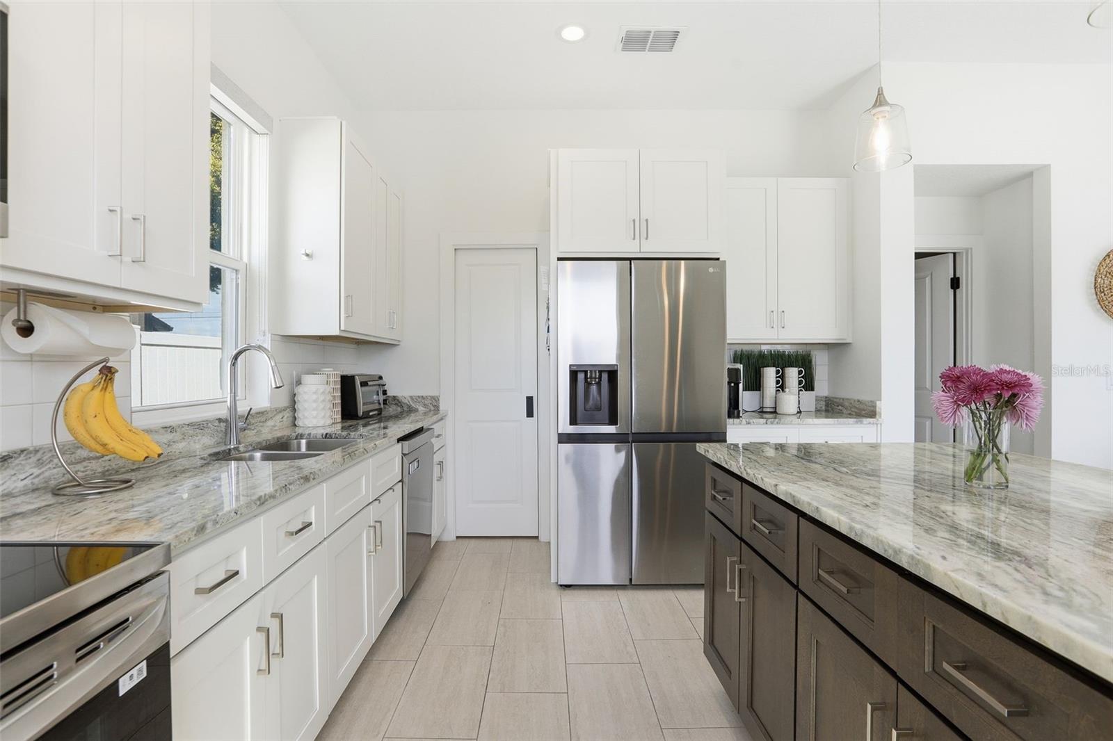 1036 COURTLAND ST, ORLANDO, FL — photo 16