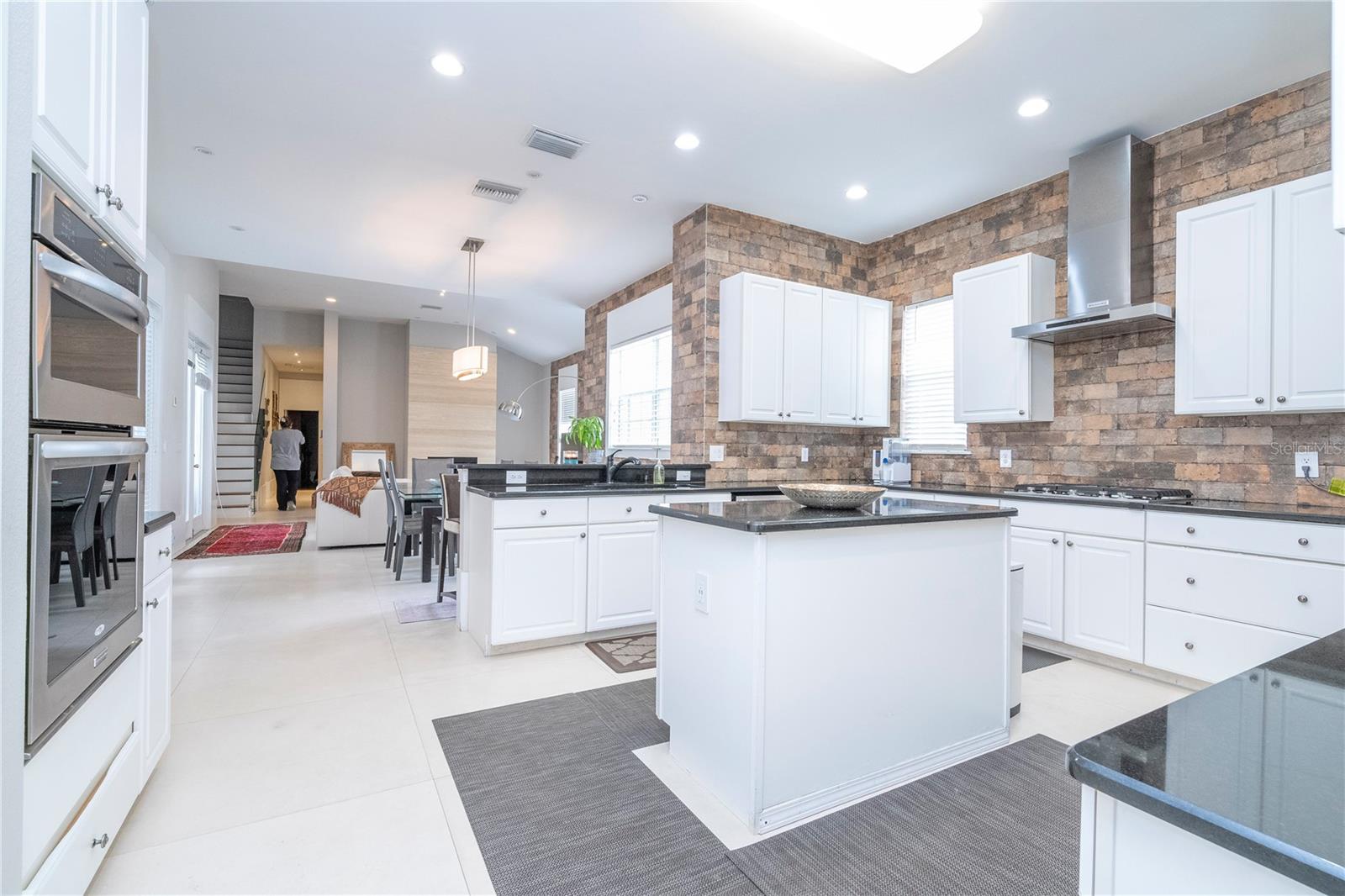 11339 CAMDEN PARK DR, WINDERMERE, FL — photo 46