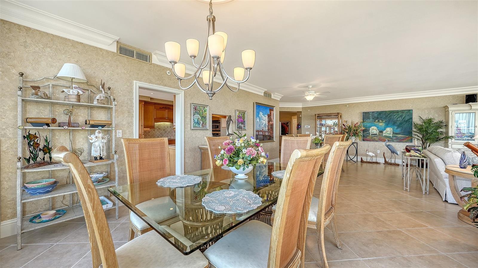 535 SANCTUARY DR #A401, LONGBOAT KEY, FL — photo 19