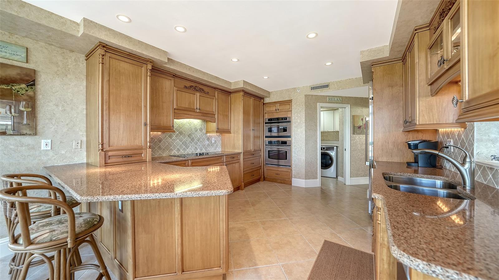 535 SANCTUARY DR #A401, LONGBOAT KEY, FL — photo 23