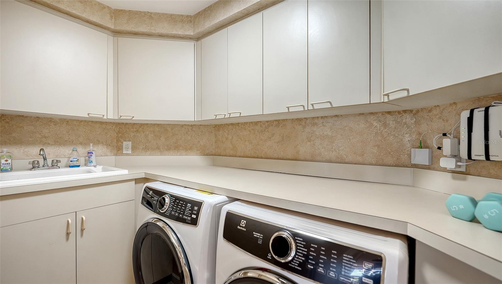 535 SANCTUARY DR #A401, LONGBOAT KEY, FL — photo 43