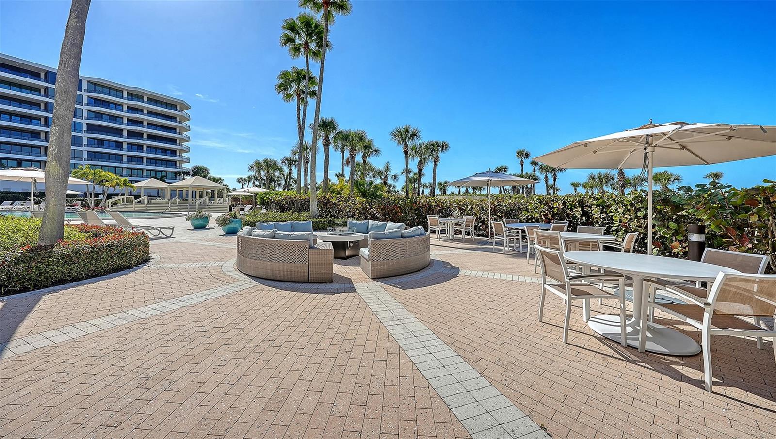 535 SANCTUARY DR #A401, LONGBOAT KEY, FL — photo 54
