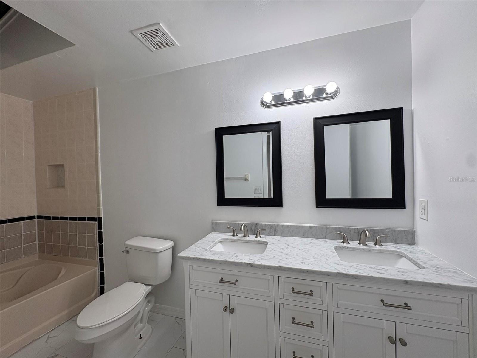 1724 FOXHALL CIR #1724, KISSIMMEE, FL — photo 10